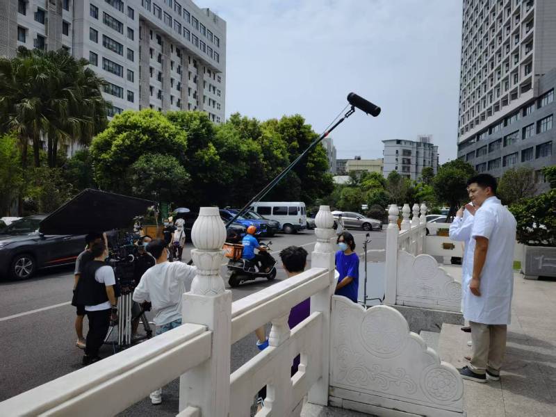 狮子山区广告片拍摄公司低成本实现高规格制作的诀窍